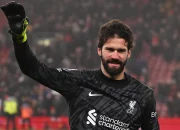 Alisson Becker Siap Tinggalkan Liverpool, Juventus Menanti Kiper Bintang di Turin