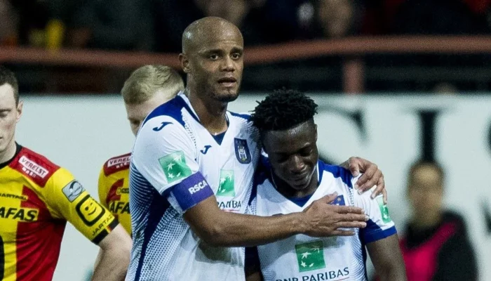 Anderlecht Siapkan Serangan Baru dengan Chancel Mbemba, Sambil Mengawasi Jejak Kompany dan Doku