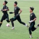 Andhika Ramadhani Siapkan Persebaya Tanpa Ernando Ari Hadapi Malut United di Kie Raha