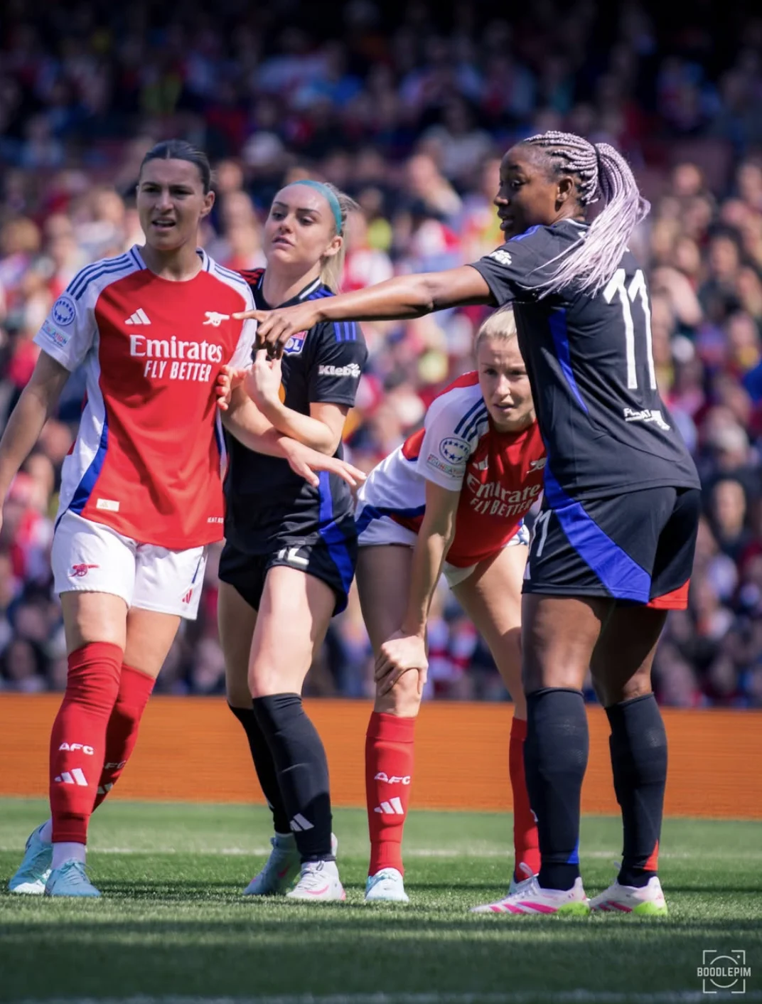 Arsenal Lyon semi final: Gigit Kemenangan Dramatis di Emirates, Menuju Final Champions League Wanita