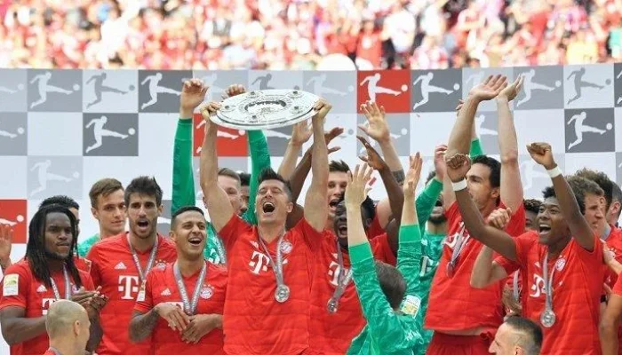 Bayern Munchen Raih Gelar Juara Bundesliga 2025/2026 dengan Rekor 109 Gol
