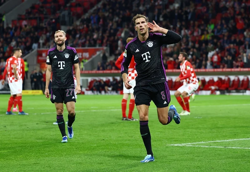 Bayern Munich Hadapi Cedera Guerreiro, Kemenangan Dramatis 4-3 atas Mainz, dan Keputusan Besar tentang Nicolas Jackson