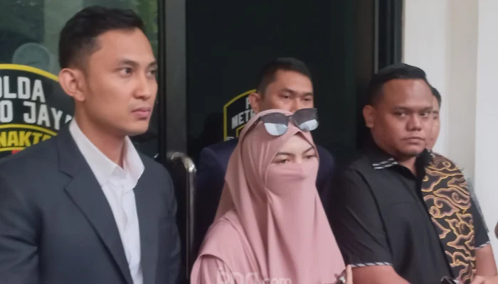 Berita Artis Terheboh: Habib Jafar Kagumi Ketegaran Vidi, Sheila Dara Tunjukkan Kekuatan, dan Hubungan Insanul Fahmi Membaik