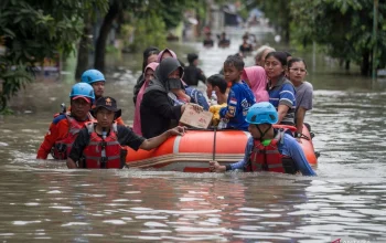 China Gencarkan Upaya Banjir, Ekonomi, dan Pengaruh Global: Dari Bencana Alam hingga Industri Kapal
