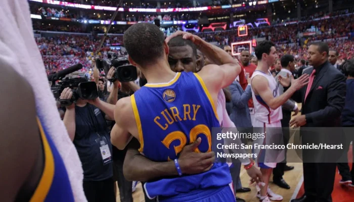 Curry Memimpin Warriors Mengalahkan Clippers dalam Drama Play-In 126-121