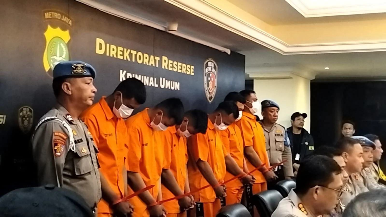 Debt Collector Bikin Prank Kebakaran di Semarang: Laporan Palsu, Tersangka Tertangkap, dan Ancaman Hukum
