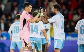 Derbi Aragonia Pecah: Kiper Real Zaragoza Esteban Andrada Pukuli Kapten Huesca, Brawl Massal Mengguncang Liga Spanyol