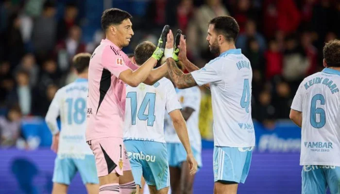 Derbi Aragonia Pecah: Kiper Real Zaragoza Esteban Andrada Pukuli Kapten Huesca, Brawl Massal Mengguncang Liga Spanyol