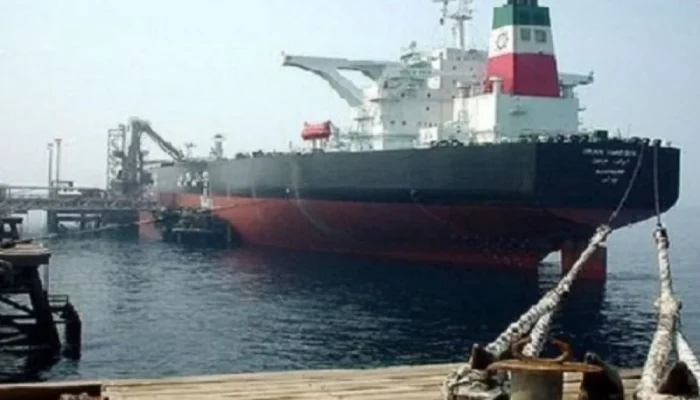 Detik-detik Tembak Kapal Kargo Iran oleh Perusak AS di Teluk Oman, Krisis Memuncak