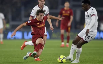 Donyell Malen Guncang Roma, Pahlawan Utama di Kemenangan 2-0 atas Bologna