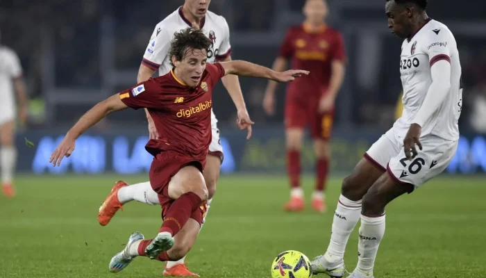 Donyell Malen Guncang Roma, Pahlawan Utama di Kemenangan 2-0 atas Bologna