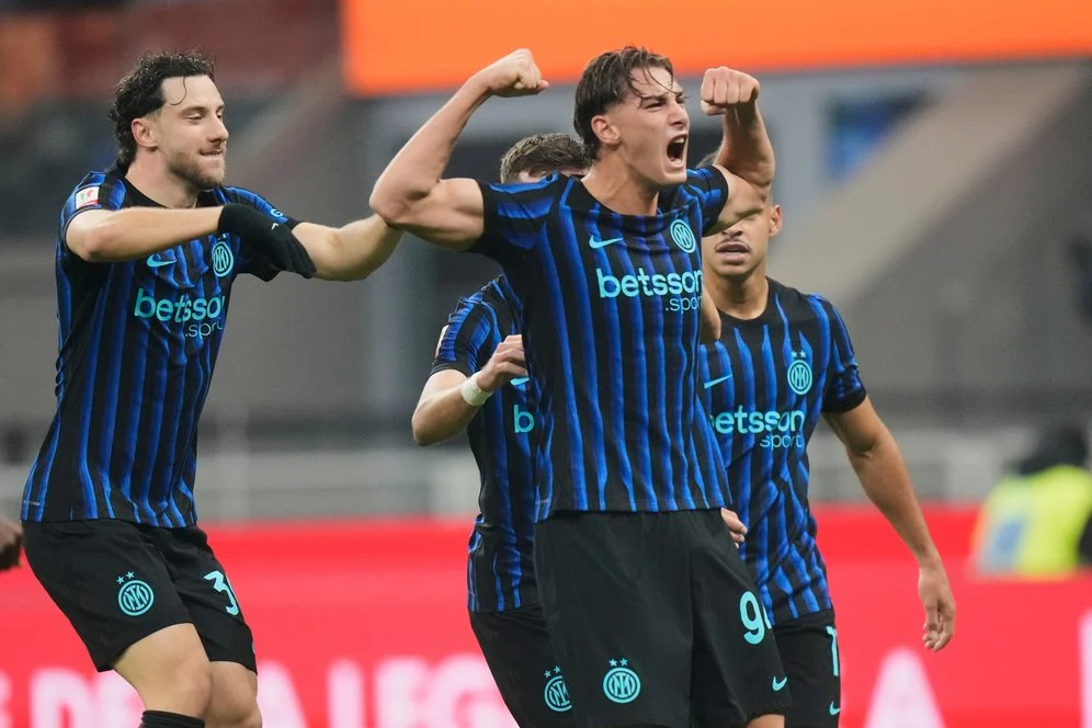 Drama Comeback Inter vs Como Coppa Italia: Nerazzurri Menang 3-2 dan Lolos ke Final