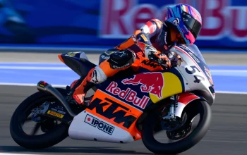 Drama di Jerez: Veda Ega Pratama Jatuh di Kualifikasi, Memulai P17, Namun Quiles Rebut Pole