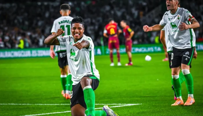 Drama Menegangkan di Anoeta: Real Sociedad B Tertahan oleh Racing Santander dalam Duel LaLiga Hypermotion