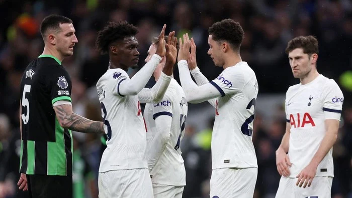 Drama Menit Akhir: Tottenham vs Brighton Goyang Rezim Degradasi