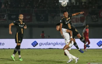 Fadly Alberto Ungkap Alasan di Balik Tendangan Kungfu ke Pemain Dewa United U-20