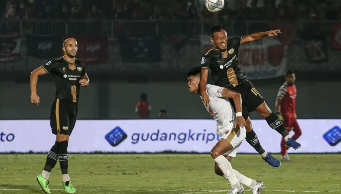 Fadly Alberto Ungkap Alasan di Balik Tendangan Kungfu ke Pemain Dewa United U-20