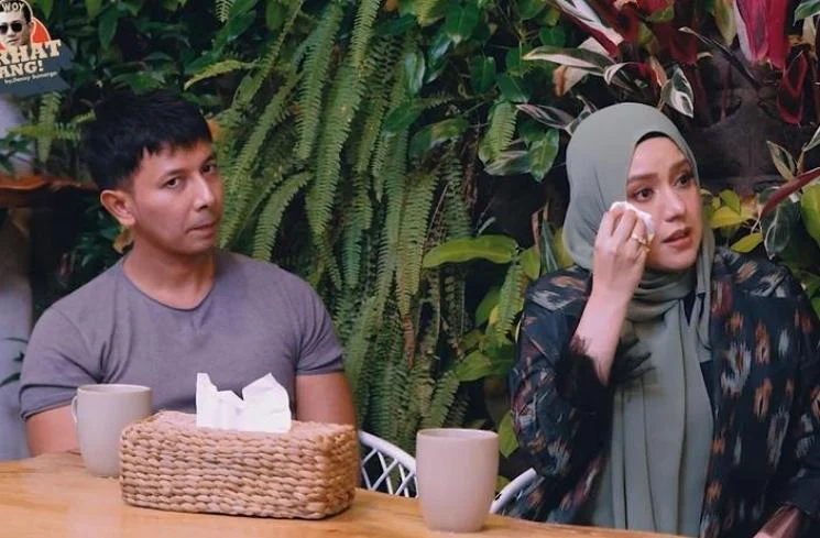 Fairuz A. Rafiq Banjir Jawaban Bijak, Rumor Cerai Sonny Septian Dijawab Tegas