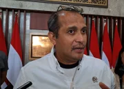 Feri Amsari: KUHP Baru Buka Jalan Mengadili Netanyahu, Menteri HAM Tolak Politisasi Kritik