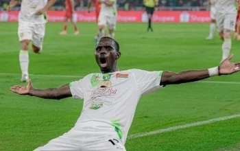 Flavio Silva Bersinar di Kaizer Chiefs, Persebaya Surabaya Terpuruk: Drama Lini Depan Green Force Mengguncang Liga