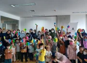 Gerakan Day Care: Dari Kebijakan Kota hingga CEO yang Sediakan Gratis Anak, Komunitas Bersatu Atasi Tantangan Perawatan
