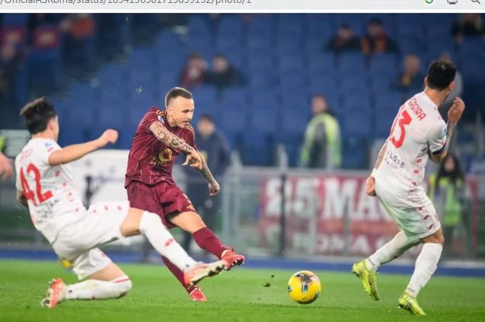 Gian Piero Gasperini Melepas Emosi, Konflik Internal Roma Membara Menjelang Laga Kunci vs Atalanta