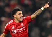 Hat-trick 15 Menit Morgan Gibbs-White: Kunci Kebangkitan Nottingham Forest dan Panggilan Internasional