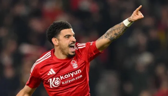 Hat-trick 15 Menit Morgan Gibbs-White: Kunci Kebangkitan Nottingham Forest dan Panggilan Internasional