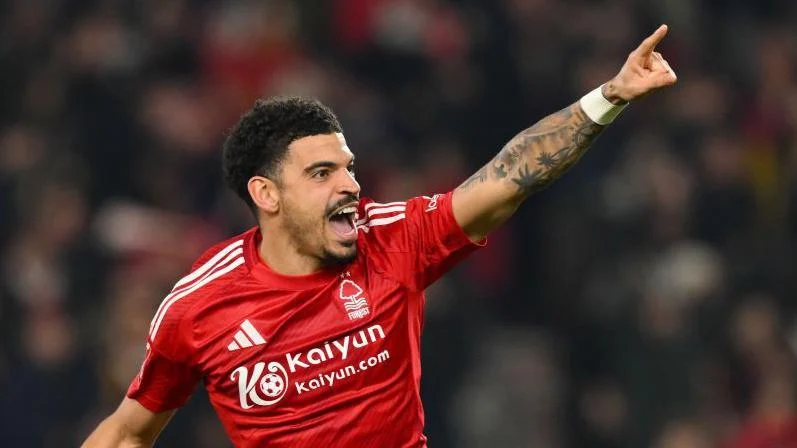 Hat-trick 15 Menit Morgan Gibbs-White: Kunci Kebangkitan Nottingham Forest dan Panggilan Internasional