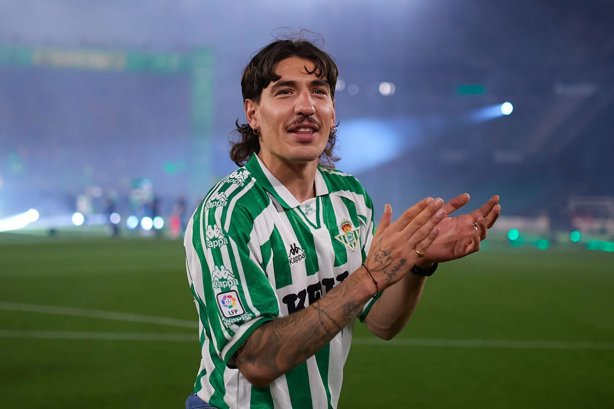 Héctor Bellerín Bawa Real Betis Poin Emas lewat Gol Penentu di Menit Akhir Lawan Real Madrid