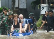 Hujan Deras Memicu Banjir, Solusi Sumur Resapan, dan Drama MotoGP Jerez: Apa Kata BMKG?