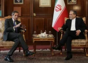 Iran Tidak Berunding di Bawah Tekanan: Pezeshkian Tegaskan Kondisi Kritis Diplomasi