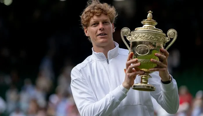 Jannik Sinner Kalahkan Norrie, Kritik Jadwal Malam Madrid, dan Rencana Kunjungi India