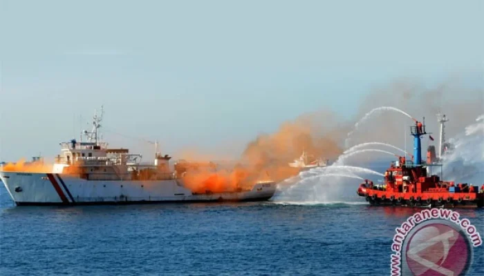 Kehebohan di Washington DC: Lotere Besar, Dana Polisi Meningkat, Kebakaran Kapal, dan Tur Kedutaan Besar