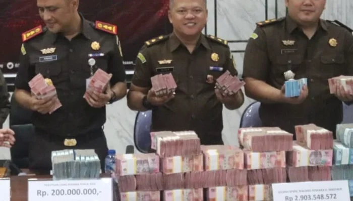 Kejaksaan Tinggi Jawa Timur Gandeng KPK Pulihkan Rp20,2 Miliar Aset Korupsi, Sementara Tersangka Pungli ESDM Dikepung
