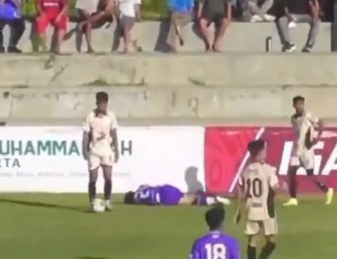 Kekerasan Tendangan Kungfu di EPA U-20 Bikin Mauricio Souza Desak Sanksi Berat, Eksel Runtukahu Tekan Kontrol Emosi