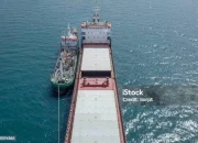 Krisis Minyak Iran Memicu Kejutan: UE Siapkan Impor Bahan Bakar Jet dari AS untuk Selamatkan Langit Eropa