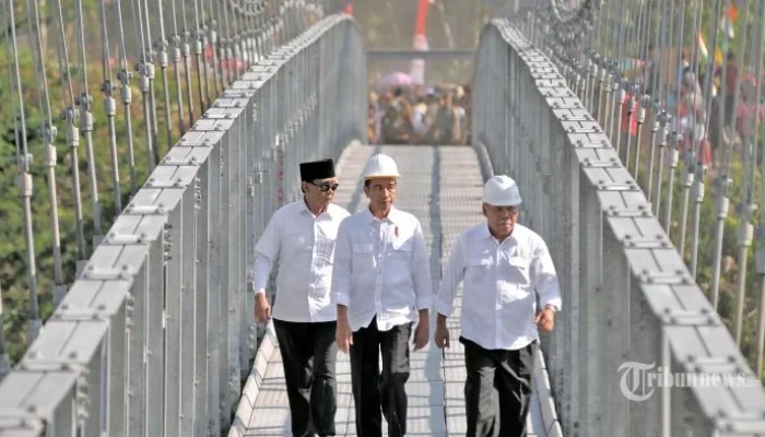 KSAD Laporkan Pembangunan 300 Jembatan Gantung dan Renovasi Sekolah kepada Presiden Prabowo: Kecepatan Infrastruktur di Tengah Daerah Terpencil