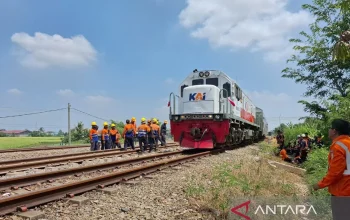 Lokomotif Argo Bromo Terlepas: Evakuasi Dramatis di Stasiun Bekasi Timur Selamatkan Penumpang
