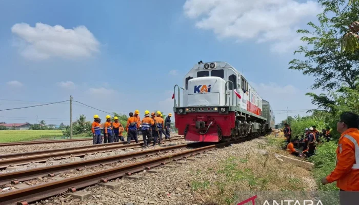 Lokomotif Argo Bromo Terlepas: Evakuasi Dramatis di Stasiun Bekasi Timur Selamatkan Penumpang
