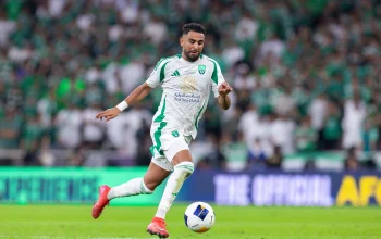 Mahrez Angkat Al Ahli ke Perempat Final ACL Elite Usai Gol Bebas Dramatis melawan Al Duhail