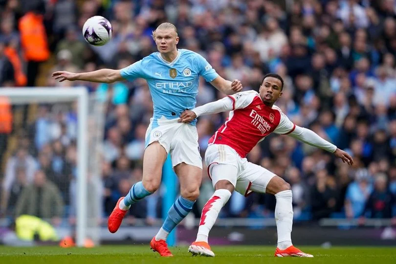 Manchester City vs Arsenal: Duel Penentu di Etihad, Kontroversi, dan Dampak pada Gelar Premier League