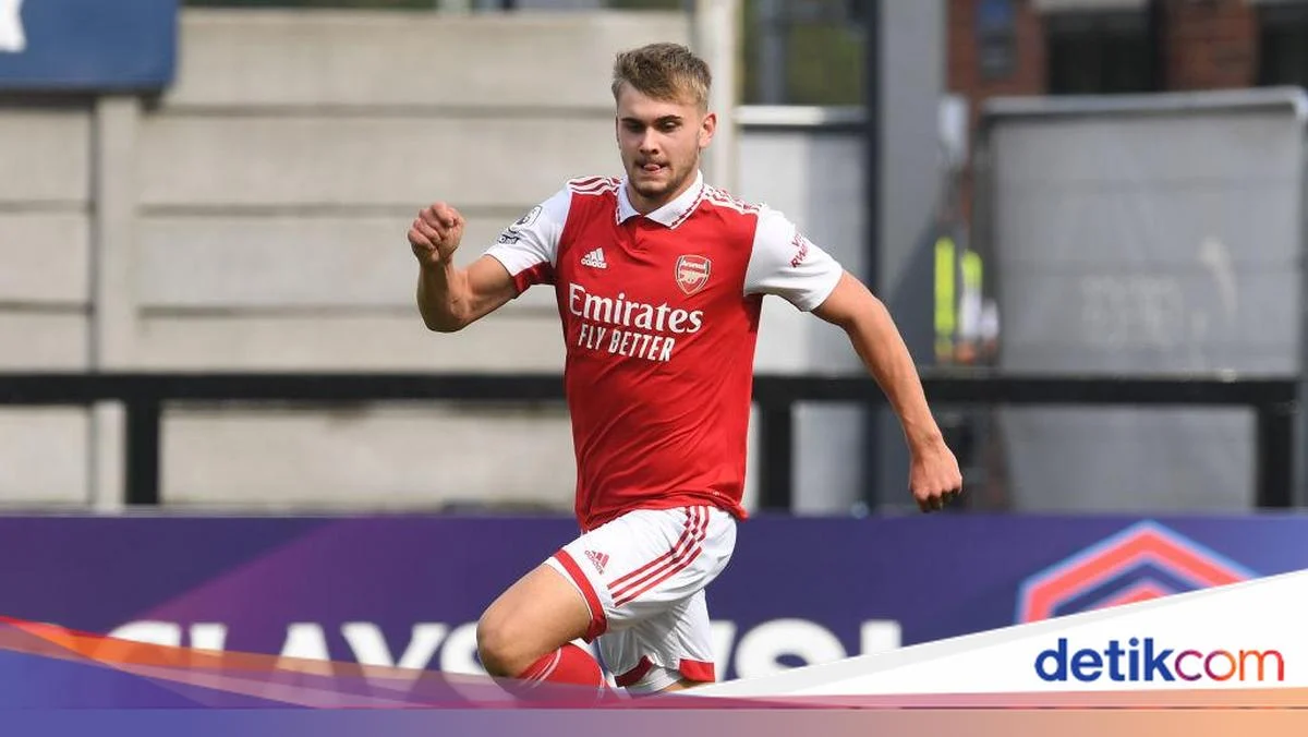 Mantan Kiper Arsenal Alex Manninger Meninggal Dunia Tertabrak Kereta di Salzburg, Dunia Sepak Bola Berduka