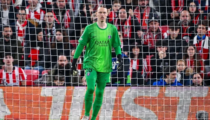 Matvey Safonov Buktikan Kualitas di Semifinal Champions League, Sementara Chevalier Terserang Cedera