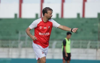 Mauricio Souza Keluhkan Persiapan Singkat, Fokus pada Finishing Jelang Persija vs Persis Solo