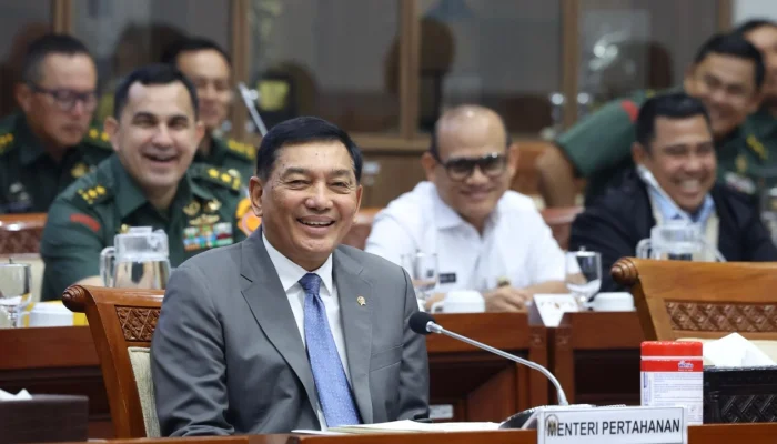 Menhan Sjafrie Sjamsoeddin Bahas Strategi Pertahanan, Overflight AS, dan UNIFIL bersama Ratusan Purnawirawan TNI