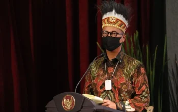 Menteri Pertanian Dukung Substitusi Nafta dari CPO: Bahan Baku Melimpah, Peluang Besar bagi Industri Plastik Nasional