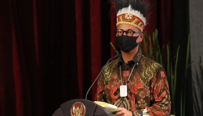 Menteri Pertanian Dukung Substitusi Nafta dari CPO: Bahan Baku Melimpah, Peluang Besar bagi Industri Plastik Nasional