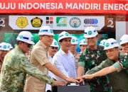 Menteri Pertanian Umumkan Stop Impor Solar, Dorong B50 Berbasis Sawit, dan Pantau Stok Beras Tertinggi di BULOG