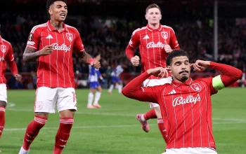 Morgan Gibbs‑White Bawa Nottingham Forest ke Semifinal Europa League, 42 Tahun Setelah Kejayaan Brian Clough